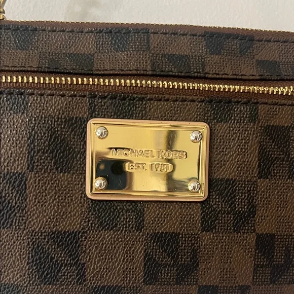 Michael Kors Dark Brown Checkered Wristlet - Picture 3 of 7